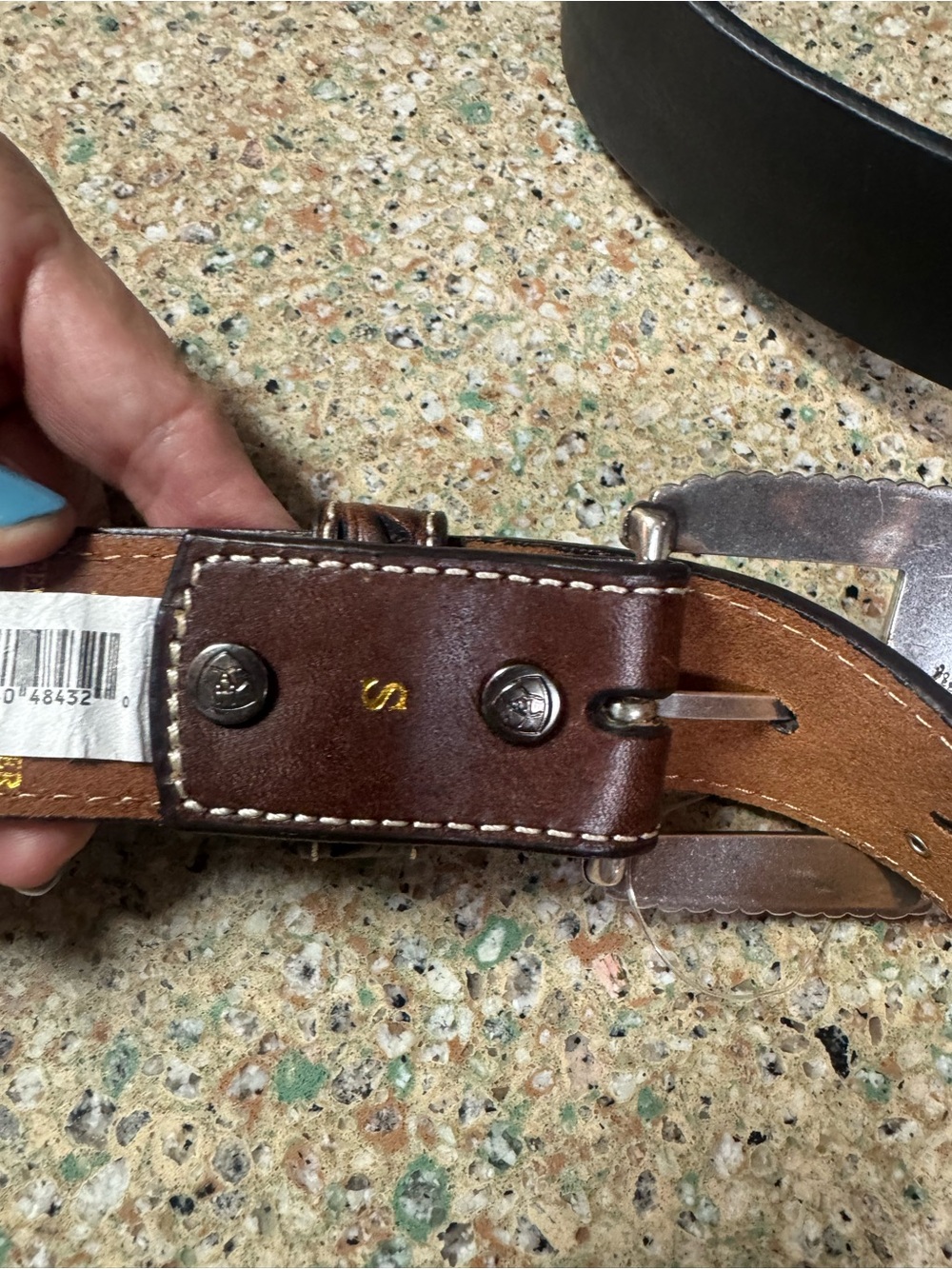 Ariat Brown Leather Belt with Silver-Tone Stud Detail rhinestones small mint - Picture 4 of 6